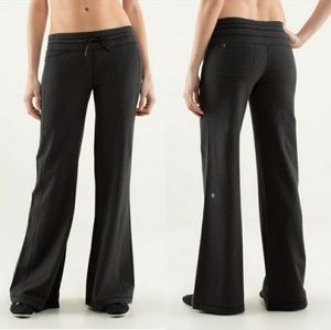 Lululemon 🍋 Voyage Sweatpant Wide Leg Mid-rise